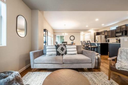 Pioneer Retreat - Downtown High-End Haven in Colorado Springs, USA