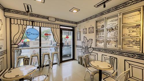 La Anclar Hotel - image 2