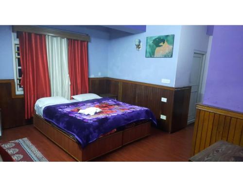 Hotel Pemachen, Pelling