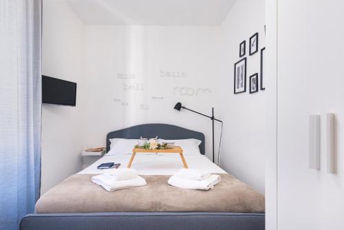 Compact and charming studio Porta Venezia - image 11