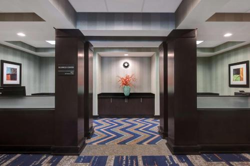 Hampton Inn Anderson/Alliance Business Park - image 2