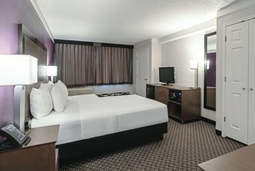 La Quinta by Wyndham Lubbock West Medical Center - image 7