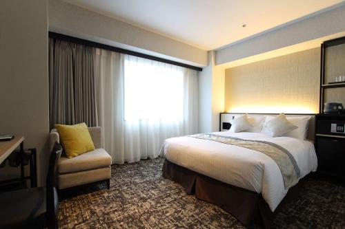 Deluxe Double Room - Non-Smoking image 6