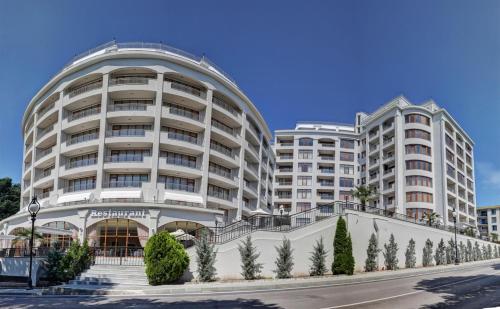 Hotel Continental - image 9