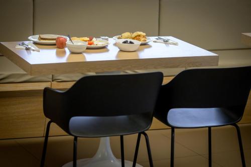 Food and beverages, Iraklion Hotel in Crete Island