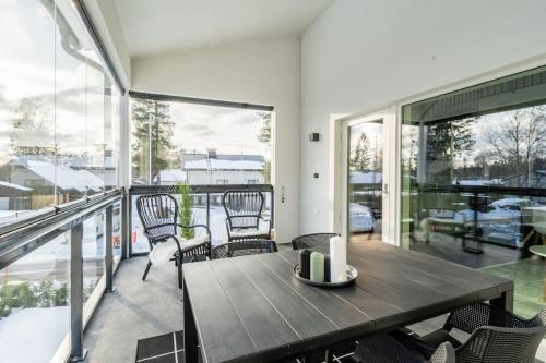 Kotimaailma - Furnished Apartment in Vantaa with key code in Rajakylä