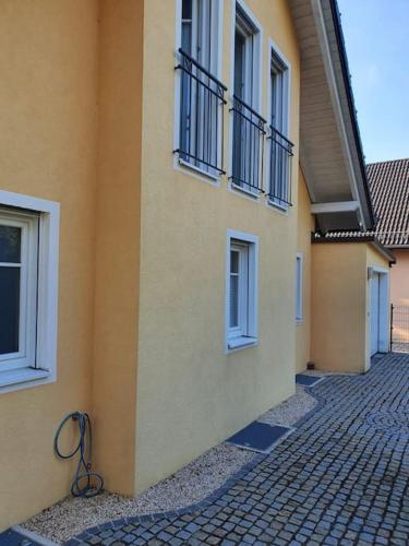 Phantastisches Haus mit Pool direkt in München, München (Foto 5)