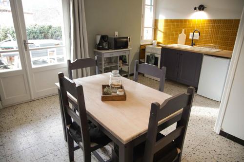 El Solà - Appartement avec accès piscine et jardin (El Sola - Appartement avec acces piscine et jardin) in Corneilla-de-Conflent