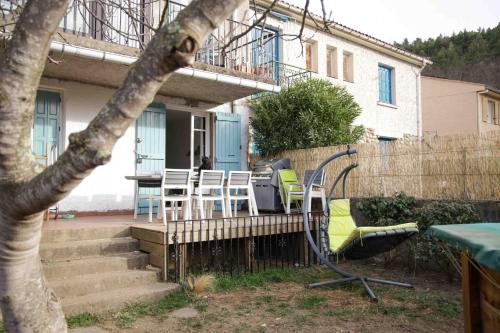 Dārzs, El Solà - Appartement avec accès piscine et jardin (El Sola - Appartement avec acces piscine et jardin) in Corneilla-de-Conflent