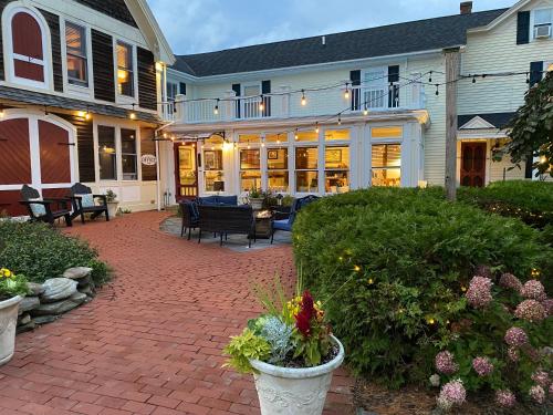 Spouter Inn Bed & Breakfast - 숙소 외관
