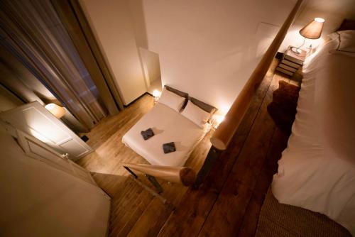 La Loggia delle Regine historic center apartment in a period building, facing the Aquarium with Wi Fi and AC, Janov (fotografie 6)