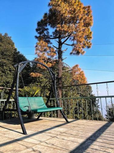 4 bedroom bungalow with garden near Chail Sanctuary