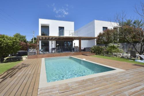 Contemporary Villa Swimming Pool & Jacuzzi - Location, gîte - La Roquette-sur-Siagne