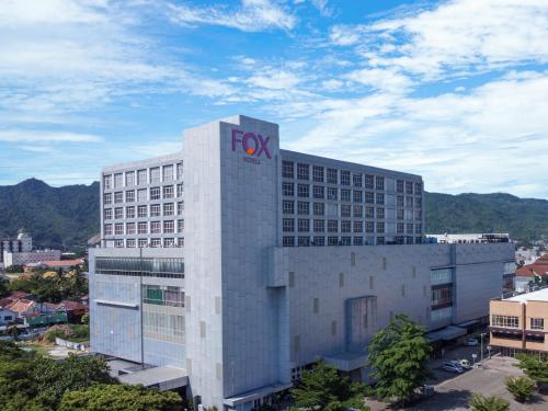 폭스 호텔 고론탈로 - 숙소 외관