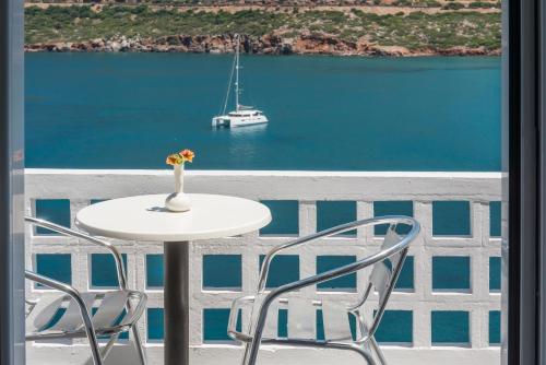 Apartment with Sea View image 5