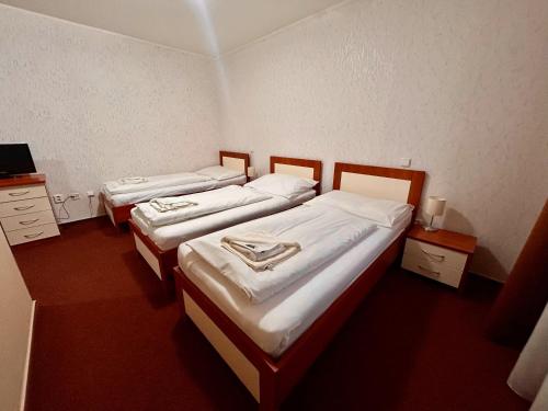 Triple Room image 4