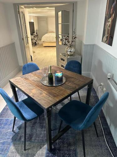 Unique Royal Basement residence, Amsterdam (Foto 6)