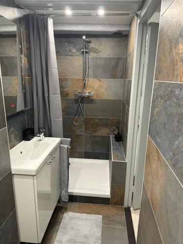 Unique Royal Basement residence, Amsterdam (Foto 10)