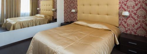 LoveHotel Landorff Stop at Hotel Landorff to discover the wonders of Saint Petersburg. The hotel offers guests a range of services and amenities designed to provide comfort and convenience. Service-minded staff will wel