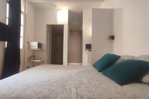 Appartement avec balcon au coeur des Chartrons, Bordeaux (Foto 9)