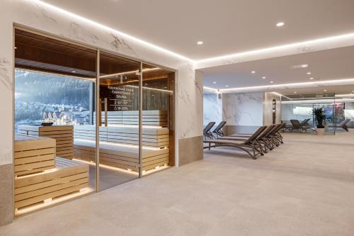 Tavel Hotel & SPA - image 12