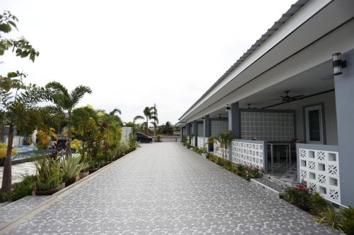 MB House Resort - 정원