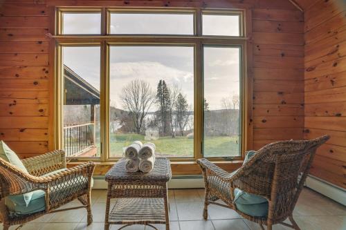 Peaceful Poconos Cabin Less Than 1 Mi to Lake Henry! in Lake Ariel, USA