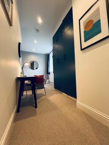 8, St Marys , Private Double Ensuite Room - Room Only- Truro, Truro (photo 10)
