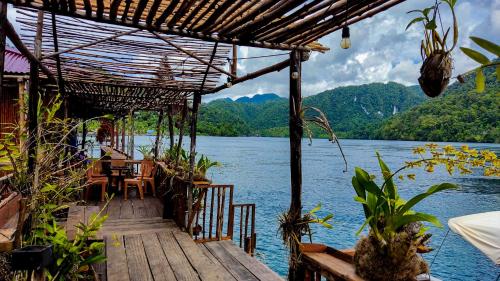 The Jeti Mangrove - Ecolodge, Cottage, Restaurant & Kali Biru, Blue River