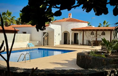 Luxury Villa away from the crowds - Casa Montana