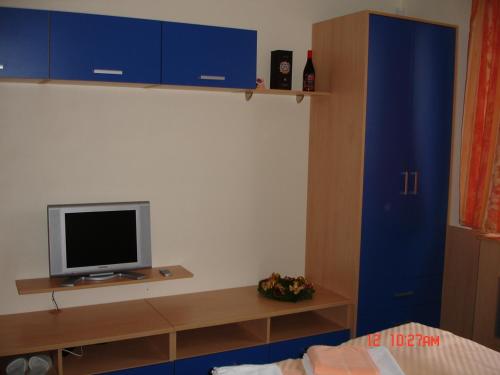 Sporthotel Vestec – Vestec, WV