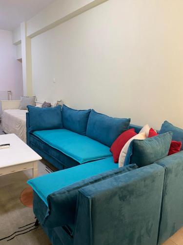 Kultur apartment Athens - Tap to explore photos