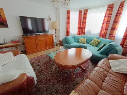 Közös társalgó / TV, Holiday Home Moldava in Moldava