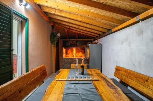Villa Arabela with private pool in Gizdavac