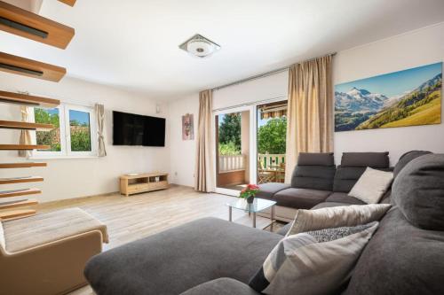 Villa Arabela with private pool in Gizdavac