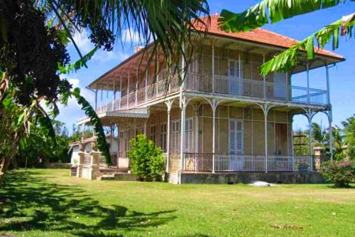 Appartement confortable Le Moule - 45 m² avec parking