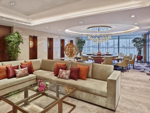 ห้องอาหาร, โรงแรมไวท์สวอน (White Swan Hotel) in ลิวานดิสทริค