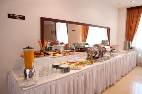 Aviatrans Hotel - image 10