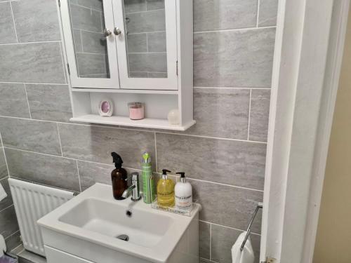 London - Sleeps 4 - Parking - Garden - PetFriendly, Londýn (fotografie 7)