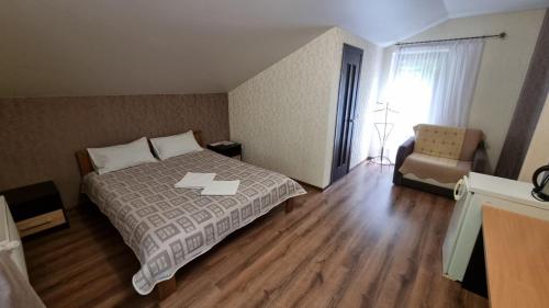 Deluxe Double or Twin Room with Mountain View