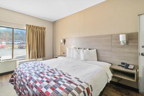 1 queen bed