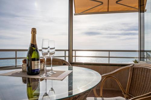  Spacious Apartment with Sea View Terrace in Calafell in Calafell