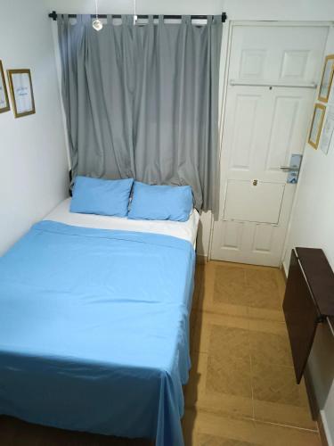 1 twin bed