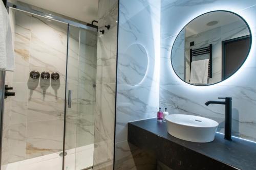 Tynecastle Park Hotel - image 14