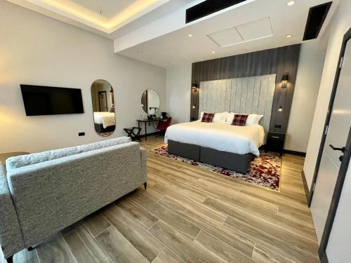 Tynecastle Park Hotel in West End