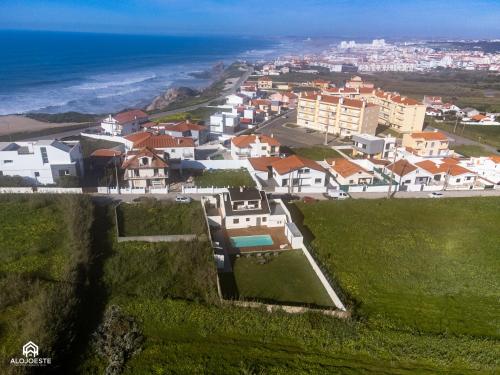 Palmeiras Beach House - Santa Cruz