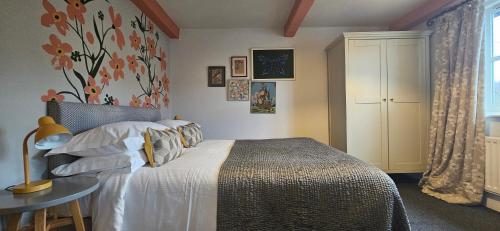 The Drunken Duck Inn Room Type - Standard King Room