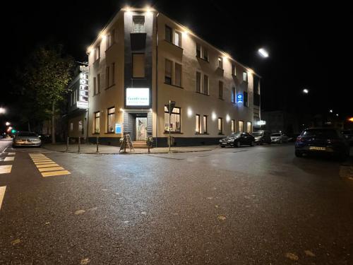 Hotel Gambrinus in 迪林根/薩爾