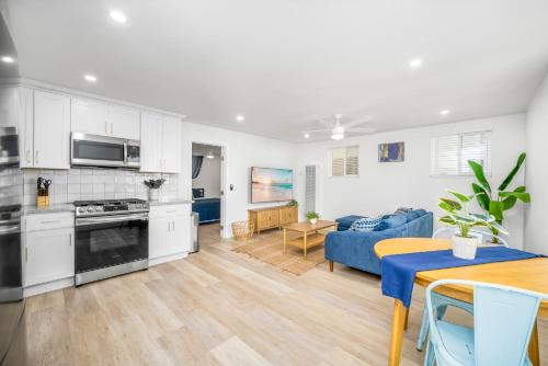 130 Anderson St A in Surfside