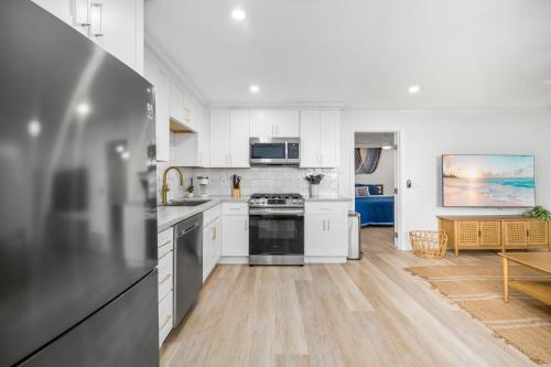 130 Anderson St A in Surfside